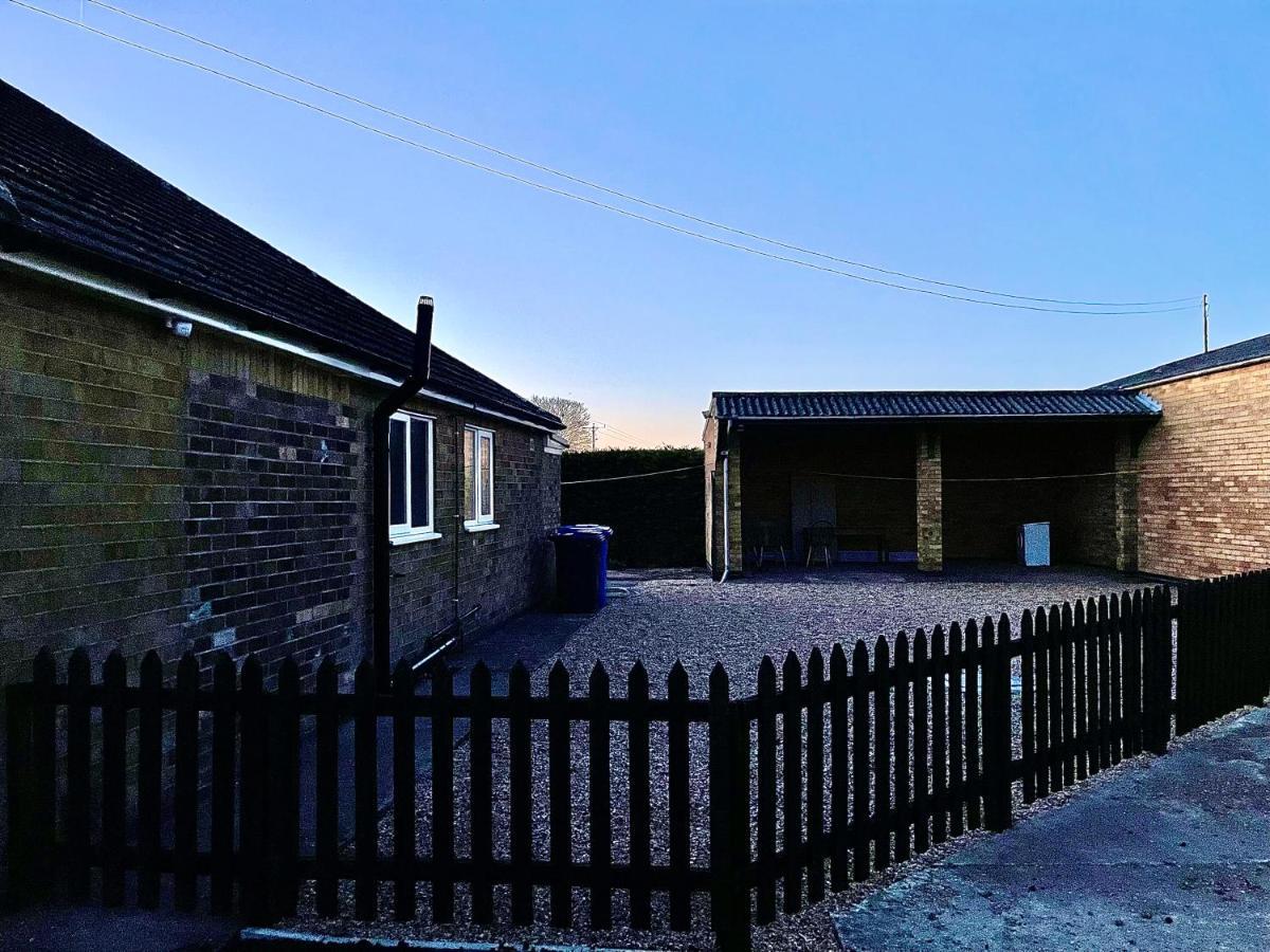 2 Bedroom Detached Bungalow With Hot Tub And Secure Garden And Parking - Pet Friendly On 7 Acres Of Land Boston Luaran gambar